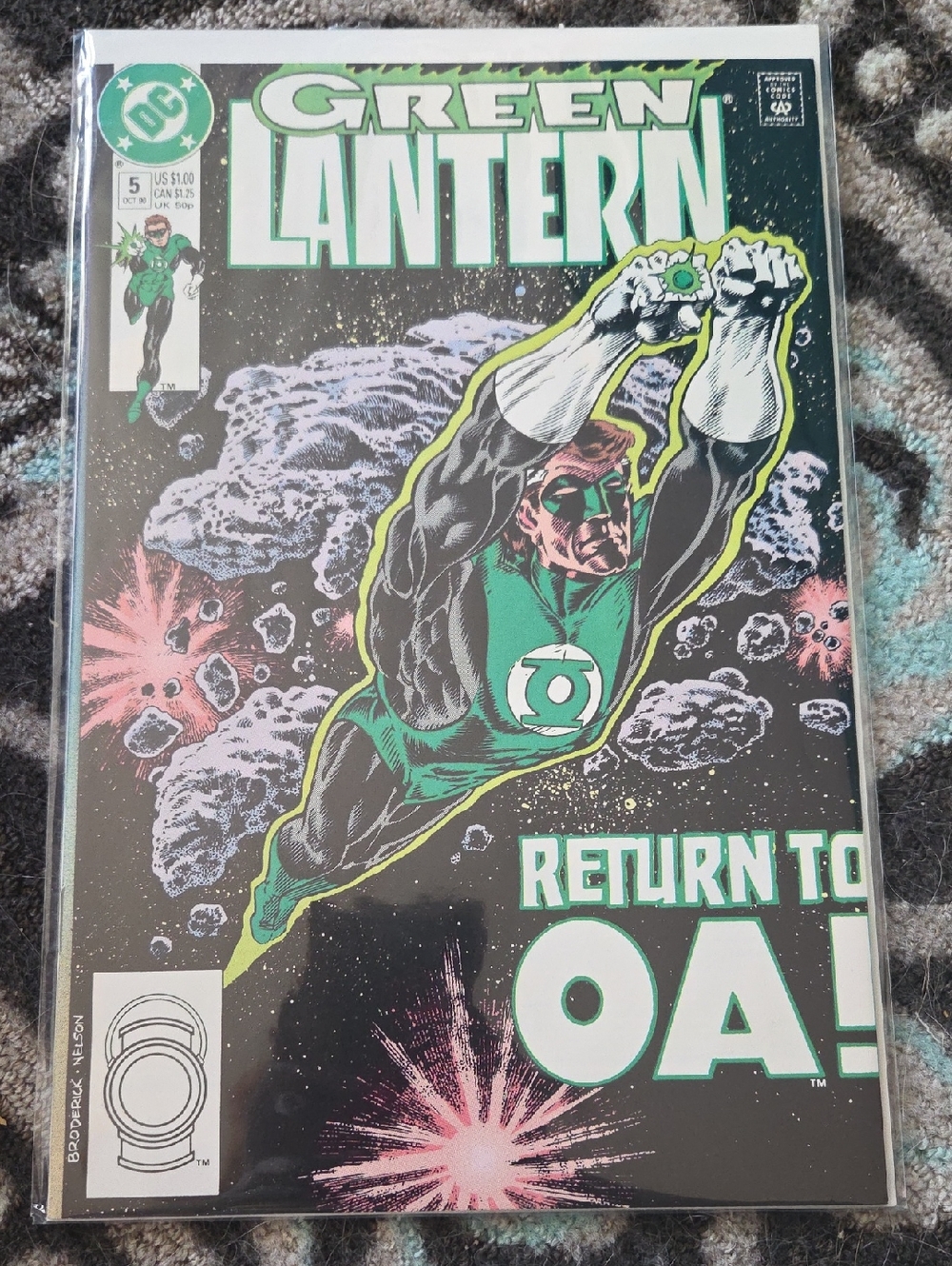 LAST CHANCE DC Green Lantern Comic Book - Green, Black, White